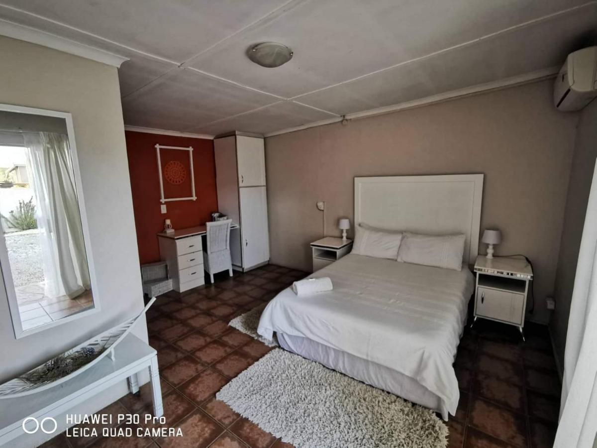 Akkerdam Bed And Breakfast Calvinia Luaran gambar